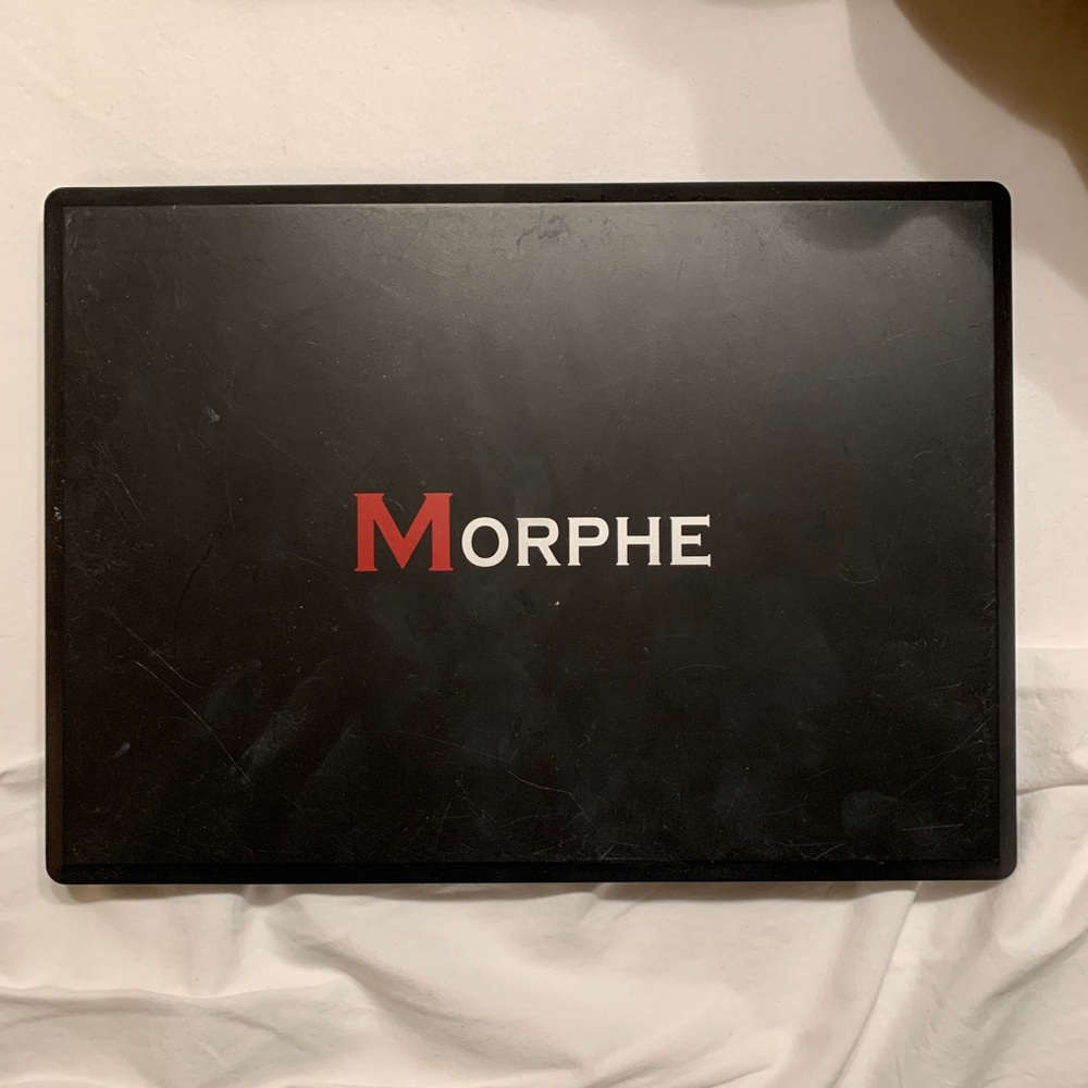 Morphe 35OM palette, barely touched